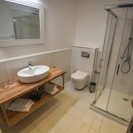 Oda ve Kahvaltı Campana