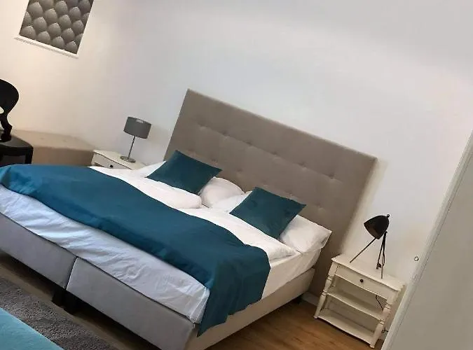 לינה וארוחת בוקר Campana