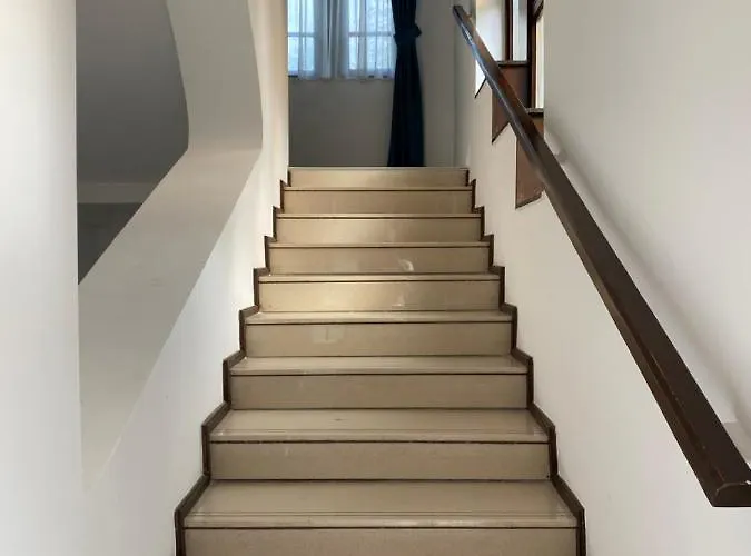 Campana 4* שיופוק