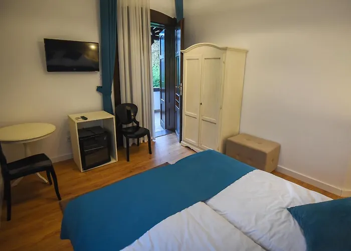 Campana לינה וארוחת בוקר שיופוק